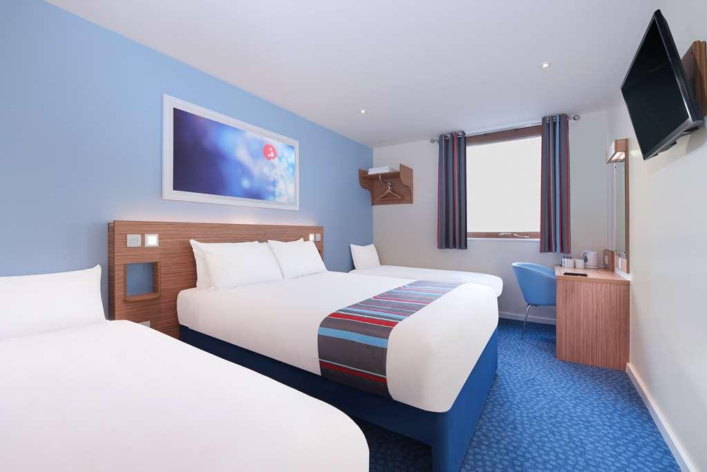 Travelodge Newcastle Central Номер фото