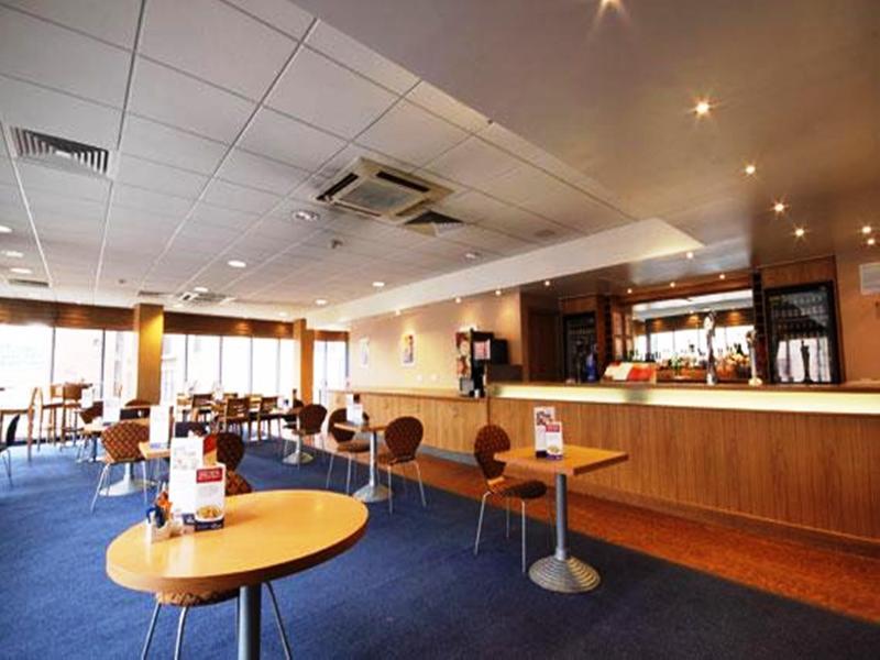 Travelodge Newcastle Central Екстер'єр фото