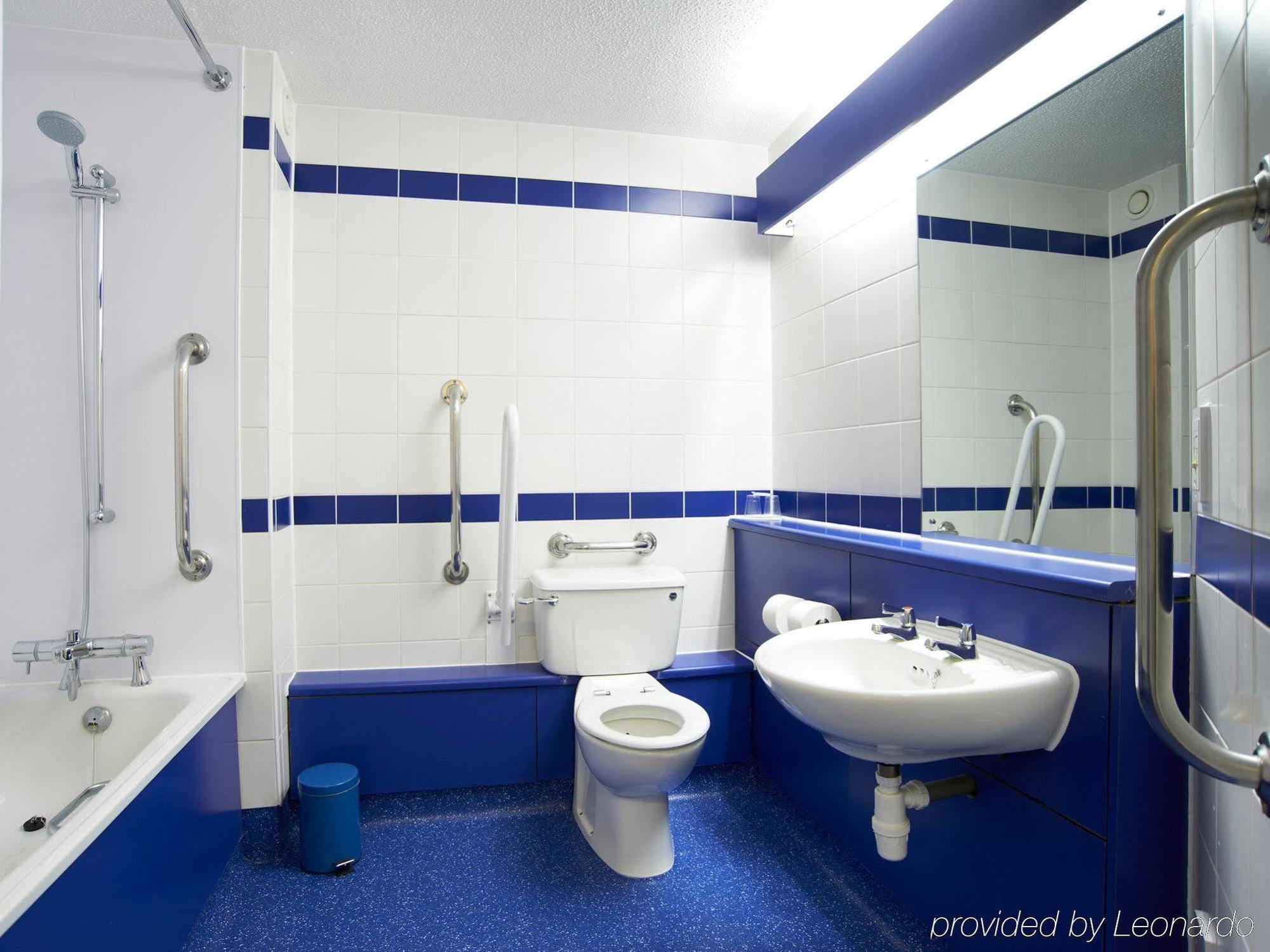 Travelodge Newcastle Central Екстер'єр фото